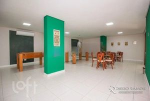 Image 33 - 655972