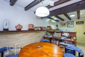 Image 11 - 656024