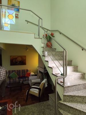 Image 5 - 656032