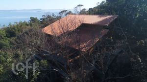 Image 33 - 656494