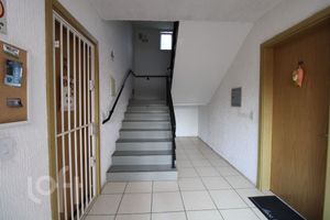 Image 25 - 656612