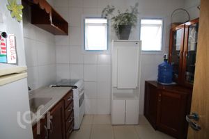 Image 4 - 656612