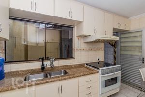 Image 10 - 656727
