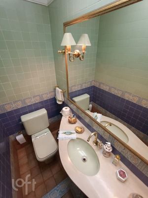 Image 7 - 656775