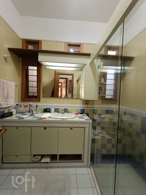 Image 32 - 656775