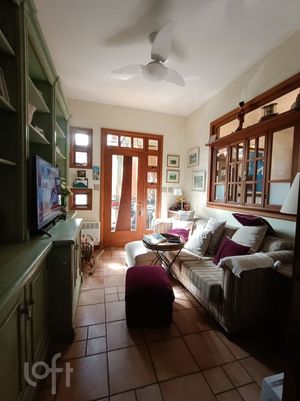 Image 14 - 656775