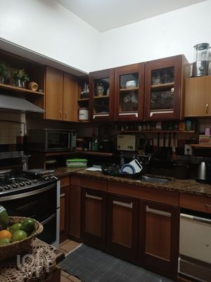 Image 25 - 656775