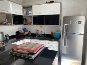 Image 3 - 656822