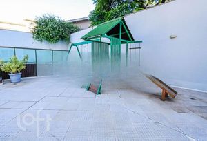 Image 14 - 656827
