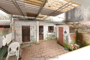 Image 10 - 656961