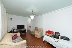 Image 2 - 656961