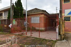 Image 1 - 656961