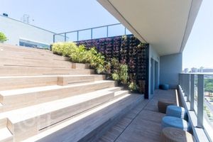 Image 11 - 657473