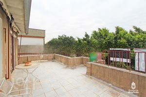 Image 23 - 657512