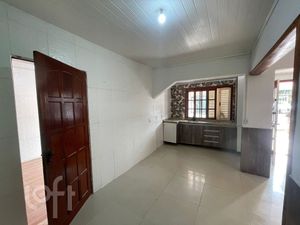 Image 10 - 657597