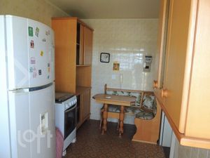 Image 12 - 657605