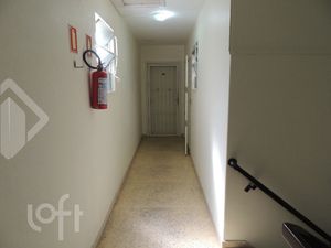 Image 2 - 657605