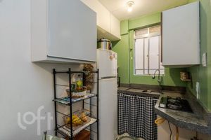 Image 6 - 657639