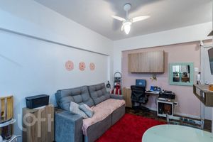 Image 1 - 657639