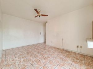 Image 3 - 657649