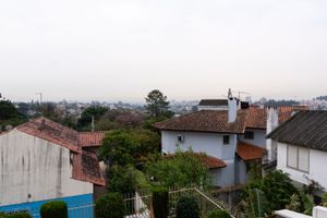 Image 25 - 657696