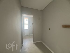 Image 2 - 657716