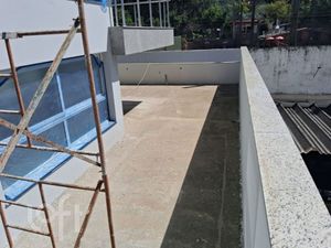 Image 4 - 657719