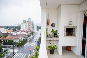 Image 16 - 657849