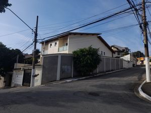 Image 24 - 657933