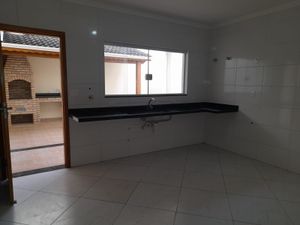 Image 13 - 657933