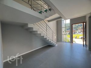 Image 4 - 657980