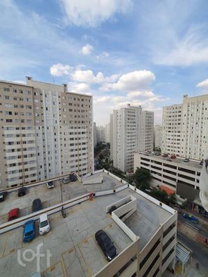 Image 19 - 658091