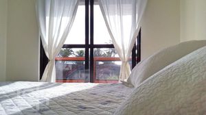 Image 9 - 658550