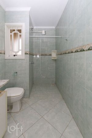 Image 38 - 658637