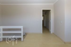 Image 34 - 658637