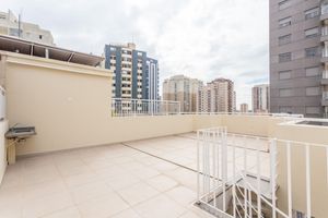Image 6 - 658657