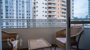 Image 12 - 658710