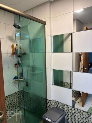 Image 11 - 658754