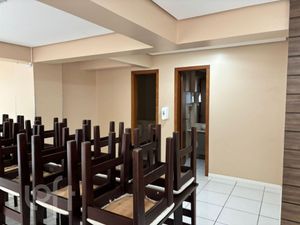 Image 34 - 658754