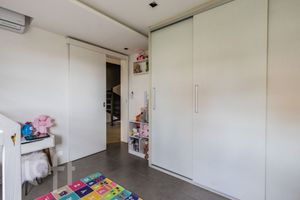 Image 36 - 658819