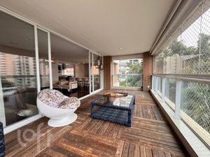 Image 1 - 658912