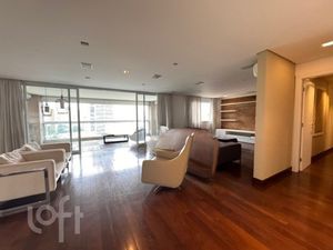 Image 4 - 658912