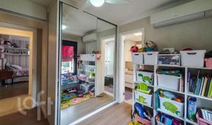 Image 4 - 659434