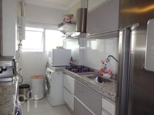 Image 3 - 659737
