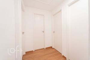 Image 39 - 660013