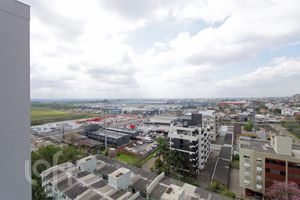 Image 19 - 661099