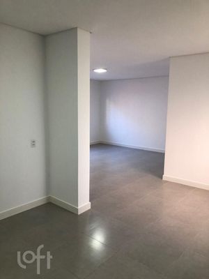 Image 3 - 661156