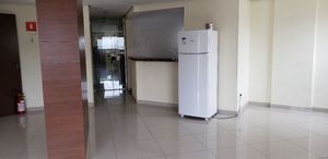Image 17 - 661192