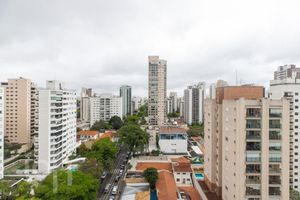 Image 19 - 661278