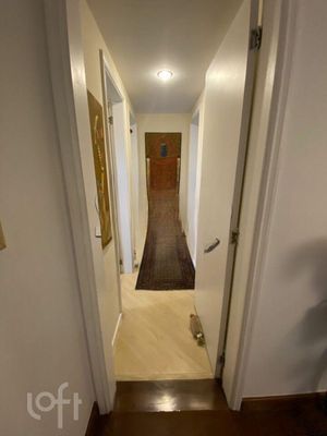 Image 12 - 661574